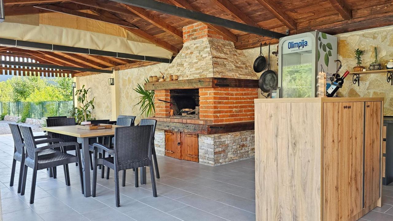 Holiday Home Natura With Private Pool Мостар Экстерьер фото
