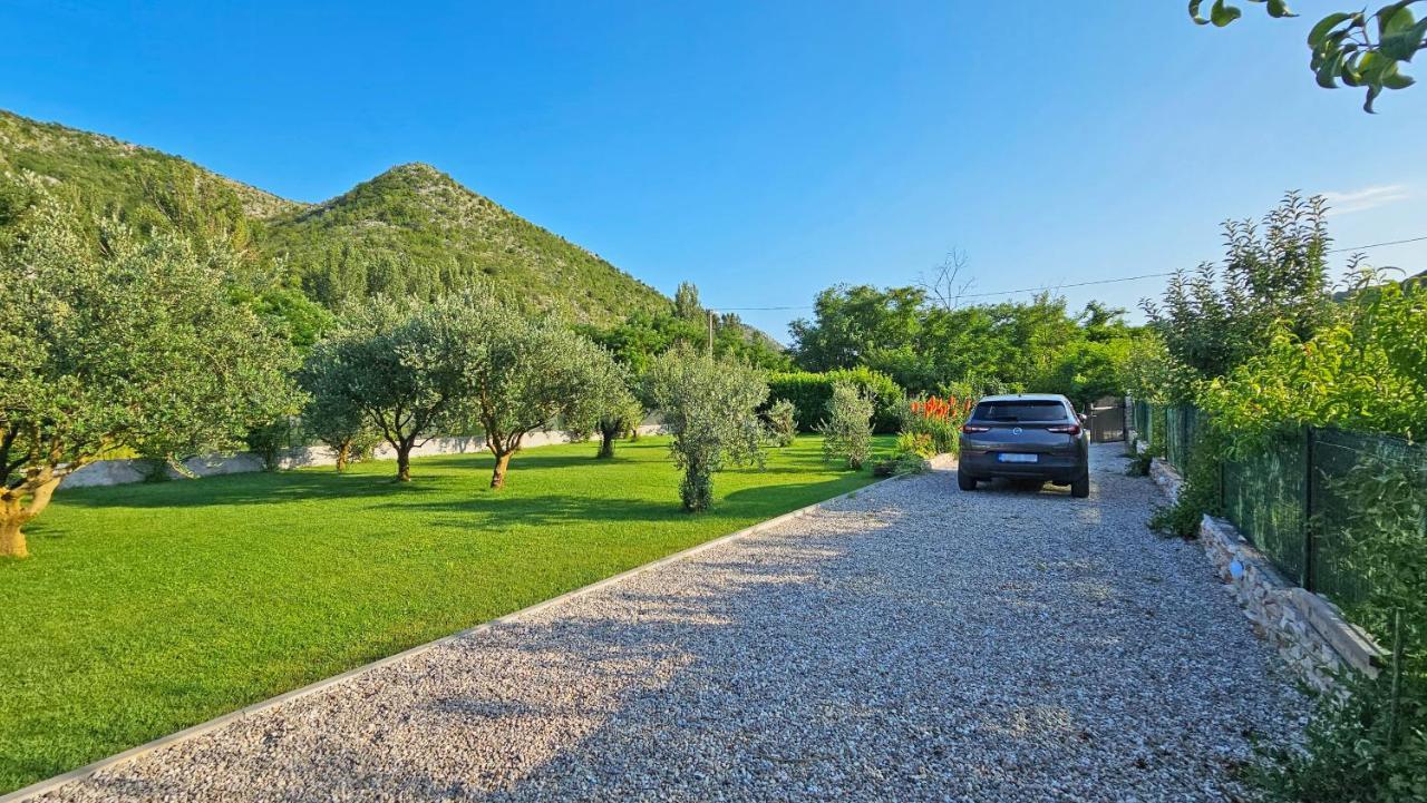 Holiday Home Natura With Private Pool Мостар Экстерьер фото